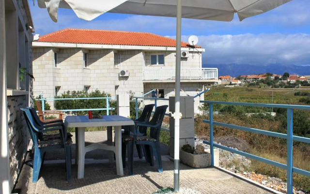 Apartments by the sea Lumbarda, Korcula - 4376