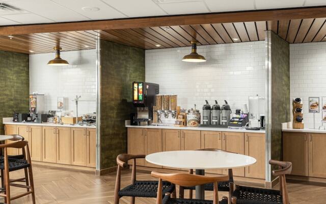 Fairfield Inn & Suites Salina