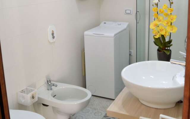 3807 VM - Mono Terra by Barbarhouse