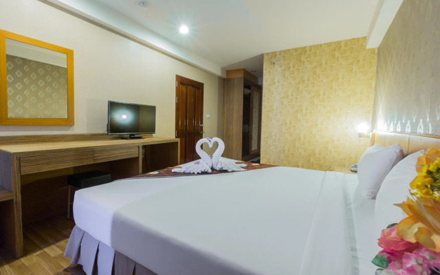 Three Seasons Bangkok