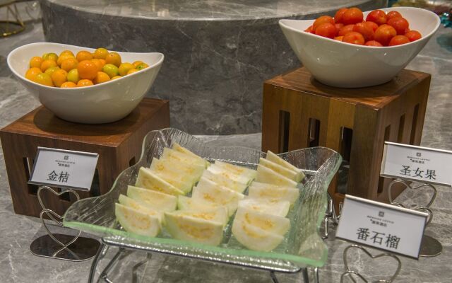 GZ Baiyun Airport MeHood Liz Hotel T1