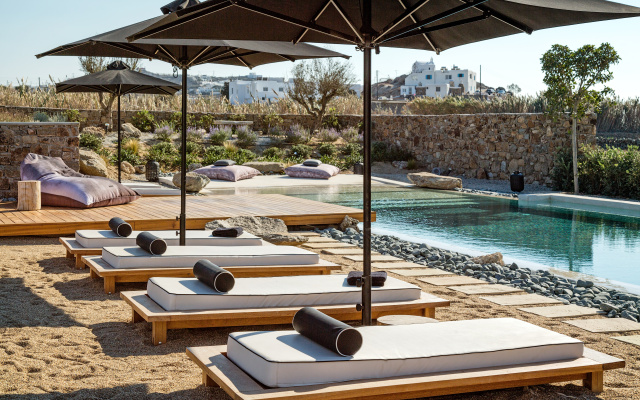 Portes Mykonos Suites & Villas