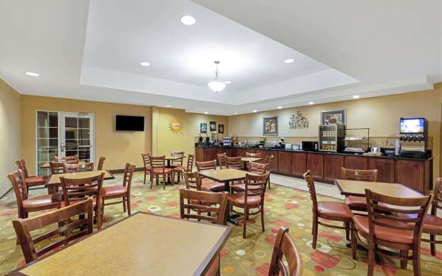 La Quinta Inn & Suites by Wyndham Stillwater-University Area