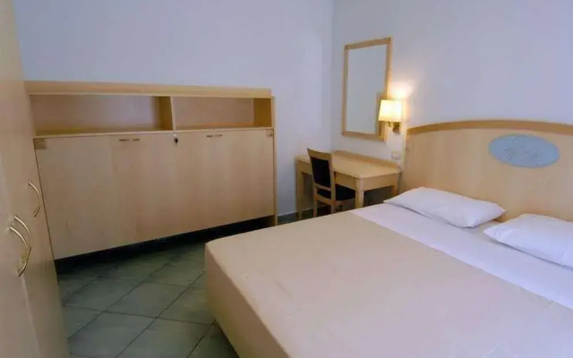Suites Venustas Park