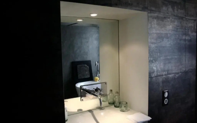 La Maison Aux Bonsaïs