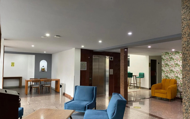 Hotel Menara