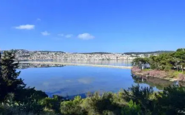 Aparthotel 4 Stars Svoronata