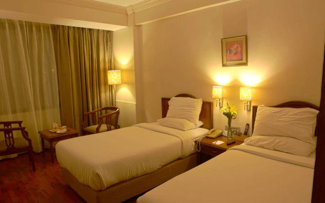 Gemini Continental Lucknow