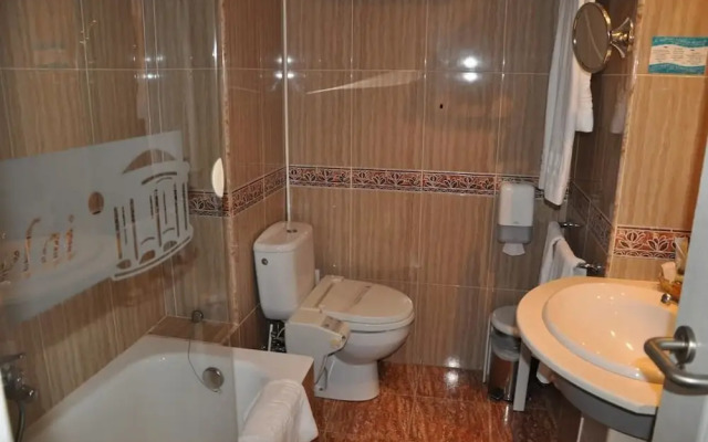 Hotel Talasoterapia Zelai