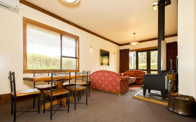 Powderhorn Chateau