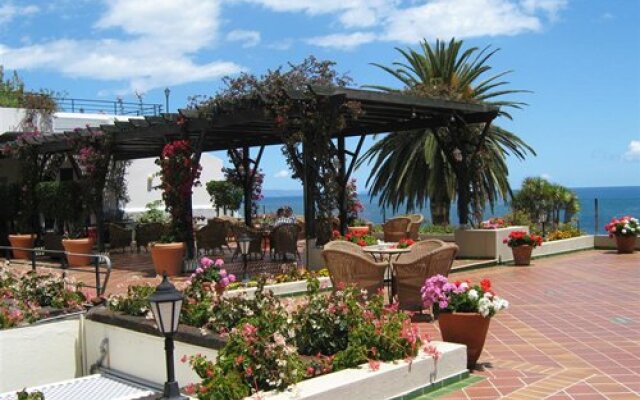 Pestana Carlton Tower Suites, 9004-531 Funchal, Madeira Island, Portugal