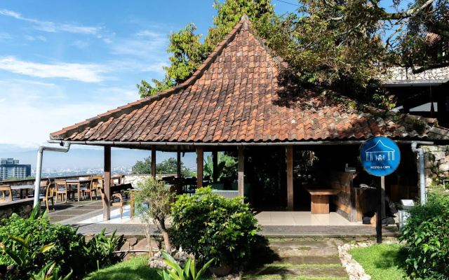 Dago Heuvel Resort