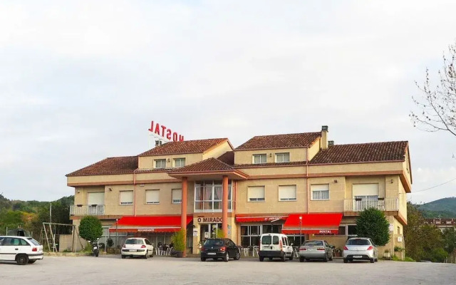 Hostal-Restaurante O Mirador