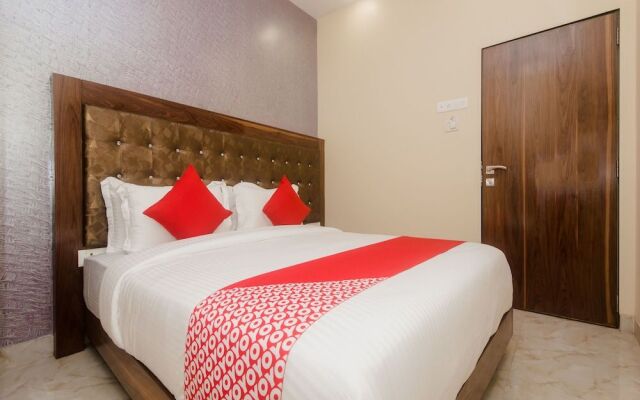 OYO 19156 Hotel Greenforest