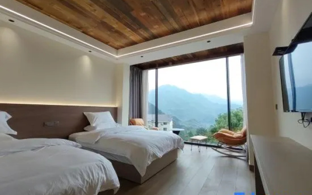 Shanjinyi Farmhouse