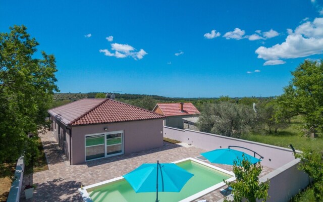 Villa Summer House