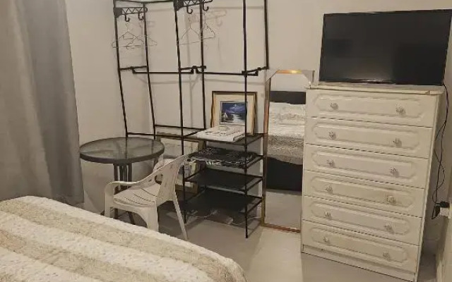 private room to rent