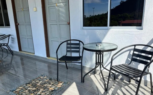 Julies Hostel Taman Negara