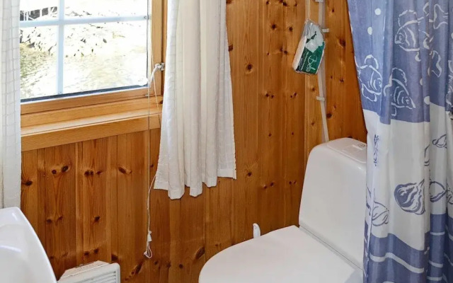 3 Person Holiday Home in Henningsvaer-by Traum