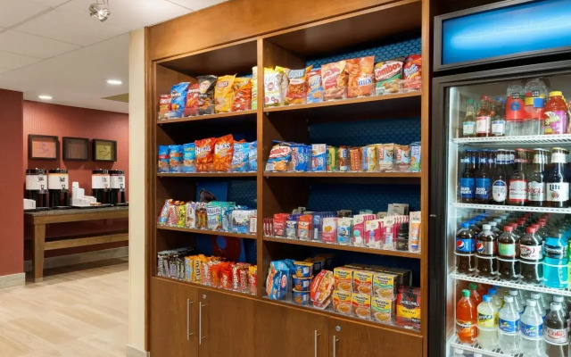 Hampton Inn West Des Moines Lake Drive