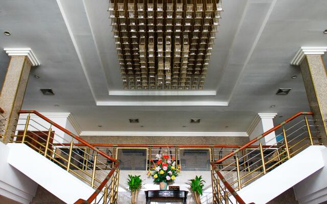 Sinthavee Hotel