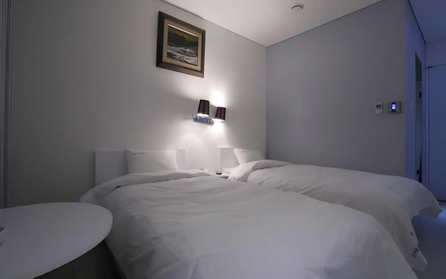 Dong Seoul Hotel