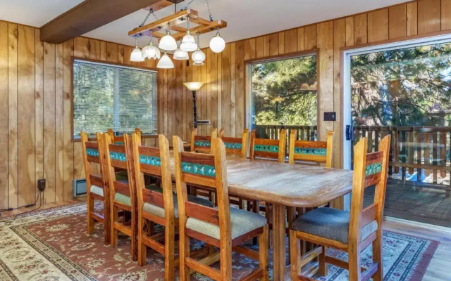 Hutchings Cabin & Apartment
