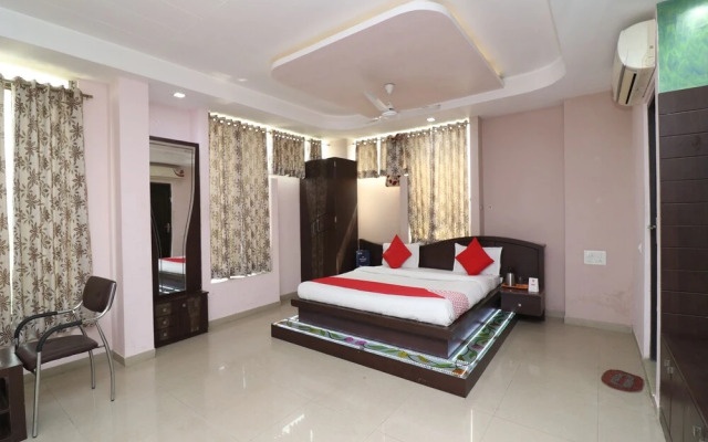 OYO 22872 Hotel Shivam Fort View