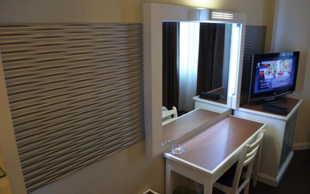 Regalodge Hotel & Spa
