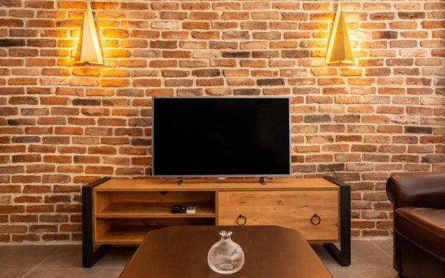 Amazing Flat With Stylish Interior in Beyoglu