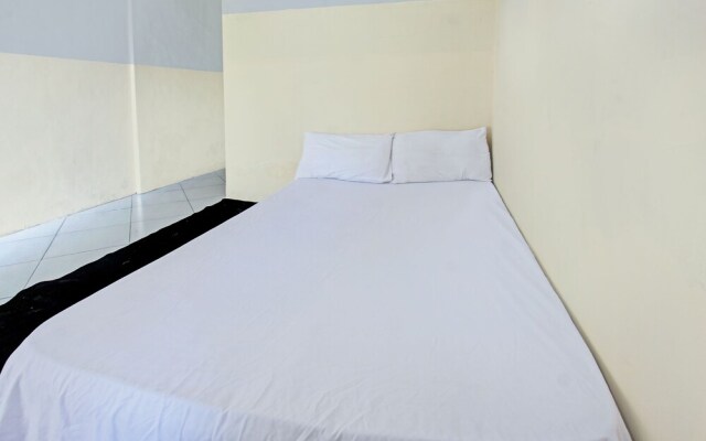 OYO Life 92853 Kost 999
