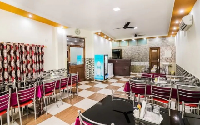 Hotel Dev Palace
