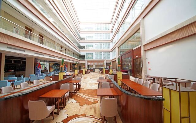 Chaozhou Taian Tang Ruiting Western Suburb Hot Spring Hotel