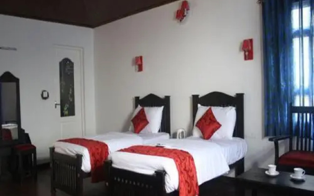 18 Degrees Homestay