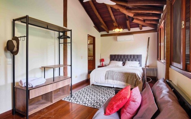 Praia de Itamambuca - Bali House