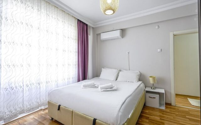 Cozy Flat w Balcony 10 min to Beach in Antalya