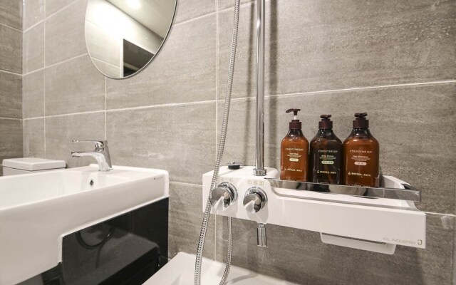 Cheongju Roa Hotel