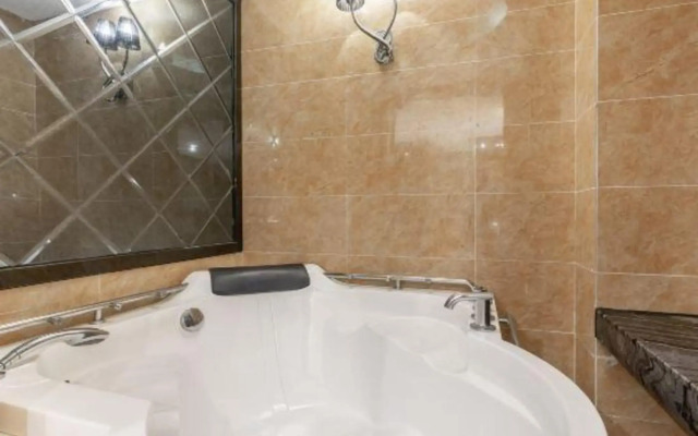 Hanlin Hotel(Changsha Juzi Zhoutou University of Technology)