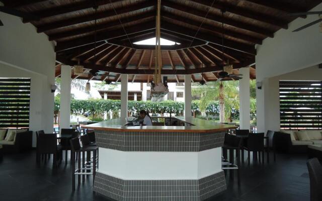 Sybaris Residences