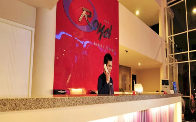 Royal Hotel n' Lounge