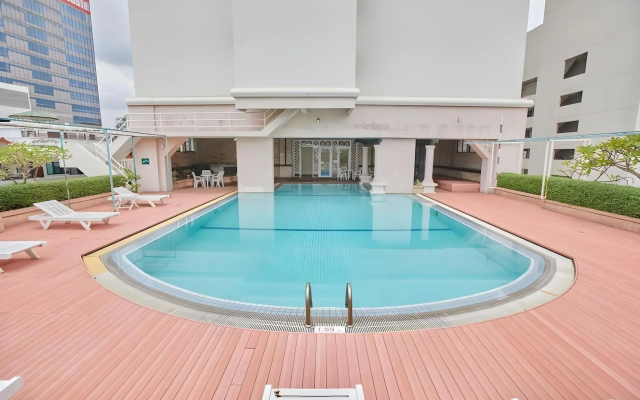 The Royal City Hotel