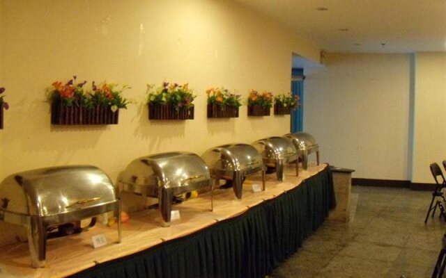 GreenTree Inn Shanghai Changyang Road Business Hotel