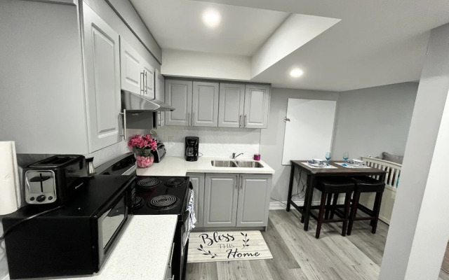 Luxury 2 bedroom 2 full baths rooms