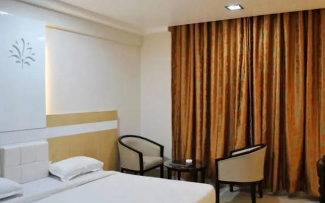 The Sapphire Grand