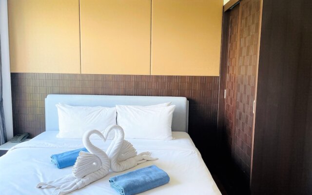 Apartment at Aristo Resort by Lofty