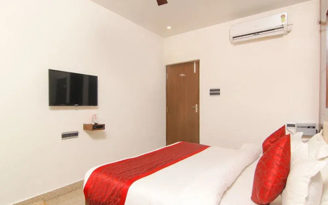OYO 10073 Hotel Arsh Residency