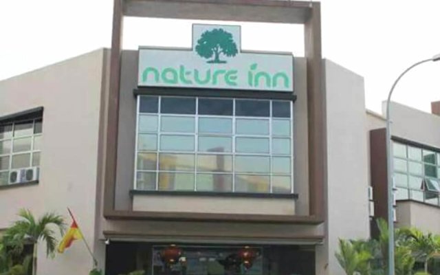 Nature Inn