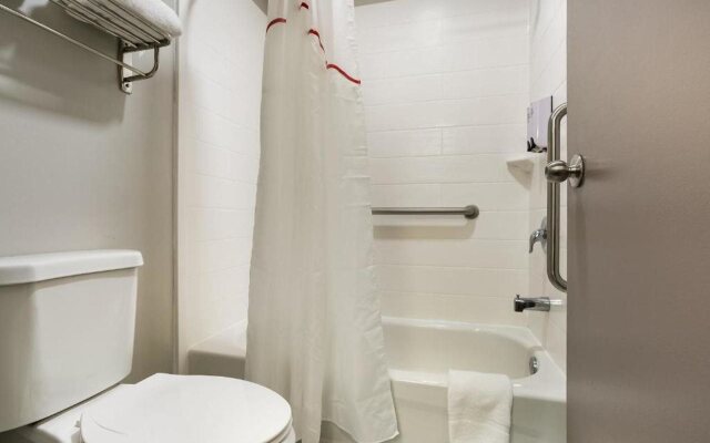 Red Roof Inn Denver