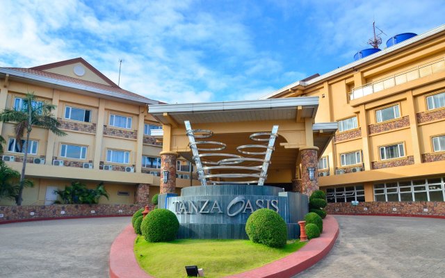 Tanza Oasis Hotel and Resort
