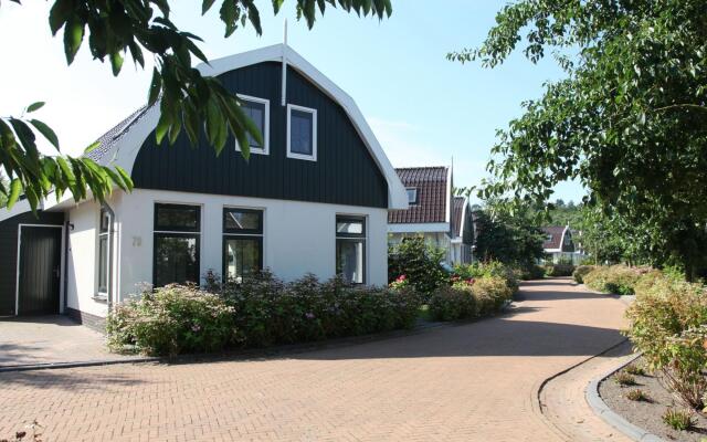 Radiant House Around Beach With Garden in Schoorl